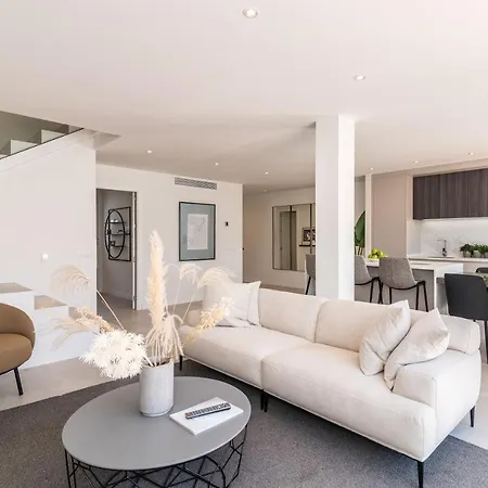 Exclusive House Located In Prime Location Villa *